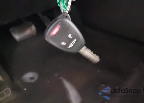 2013 Chrysler 200 Lx из США, поврежденный, VIN 1C3CCBAG9DN722110